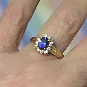 14K Vintage Tanzanite and Diamond‎ Halo Ring